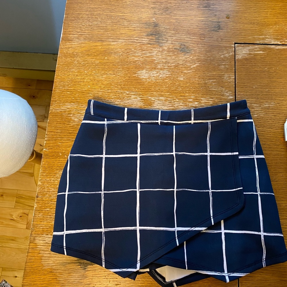 Abercrombie Fitch Navy Gingham Skirt/Skort